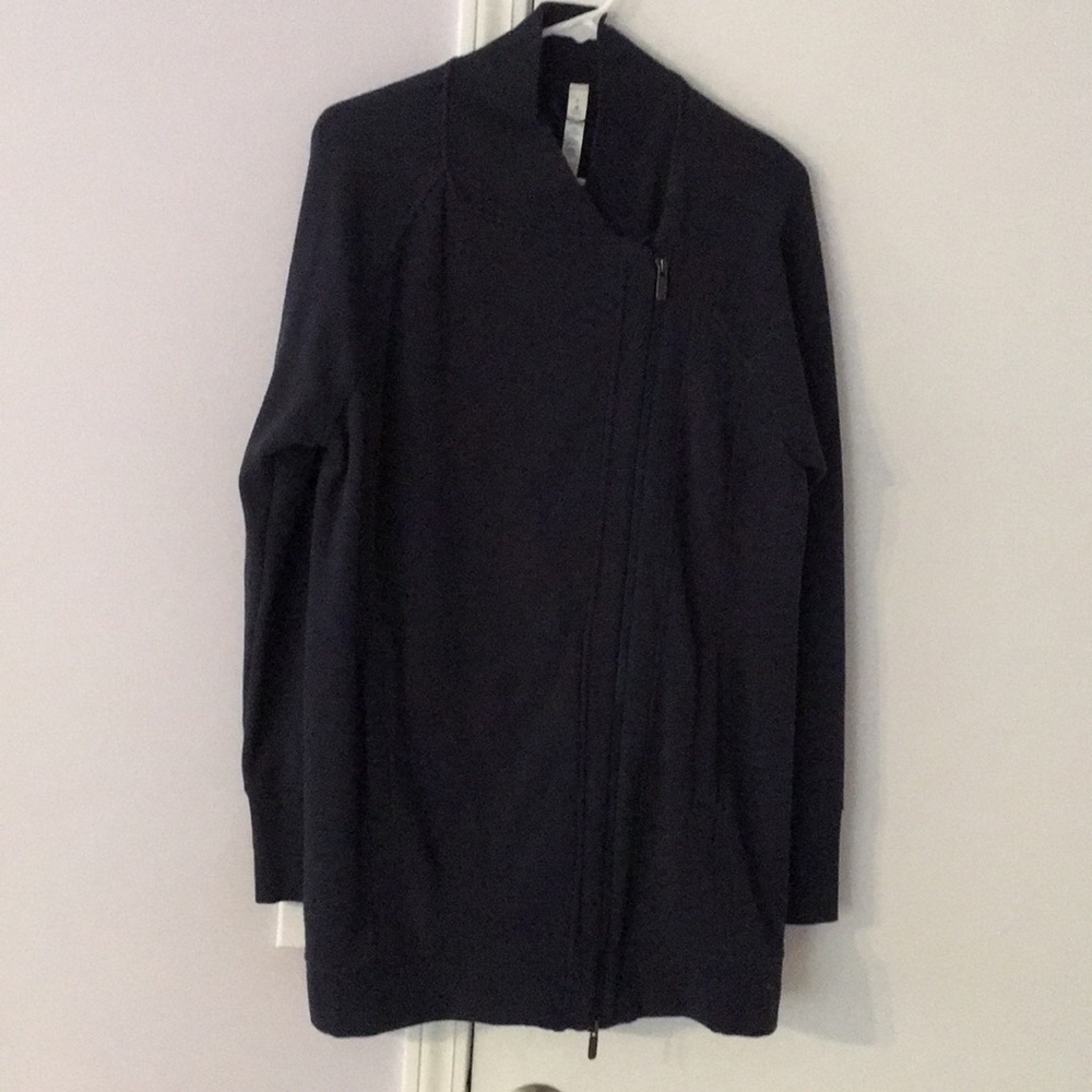 Lululemon Jacket size 8 Navy Blue